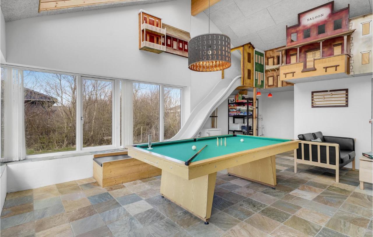 Nice Home In Tarm With Kitchen Exteriör bild