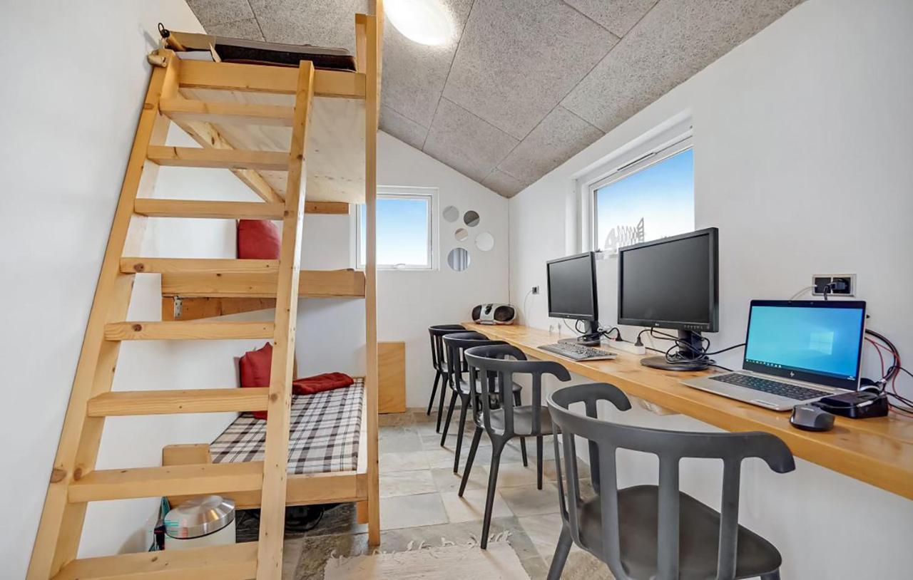 Nice Home In Tarm With Kitchen Exteriör bild